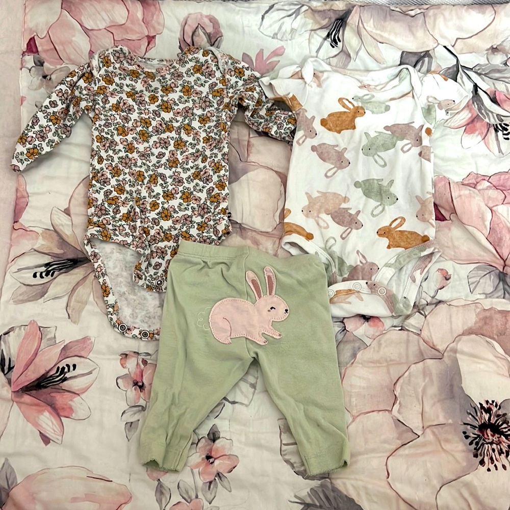 Baby girl outfit set